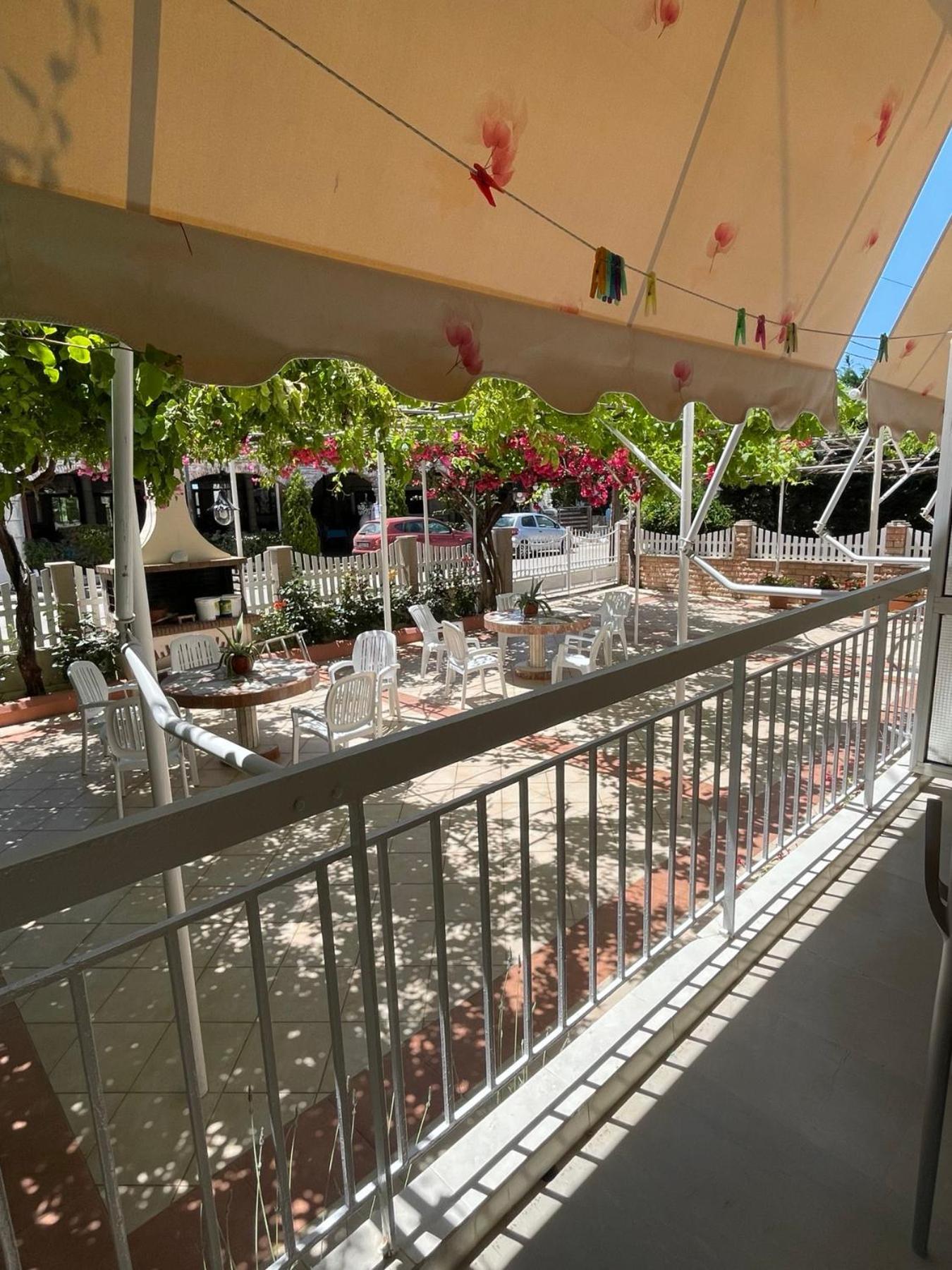 פרבזה Buganvillas Studios מראה חיצוני תמונה